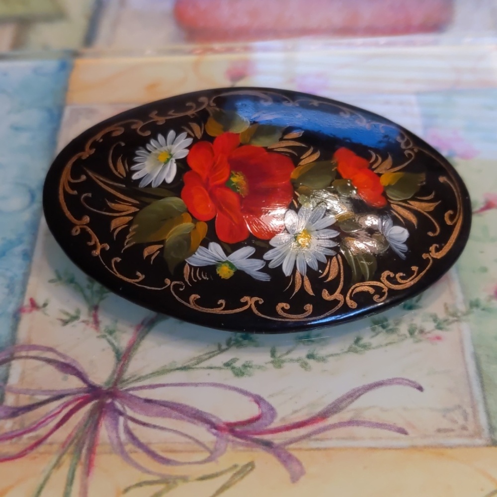 Brooch